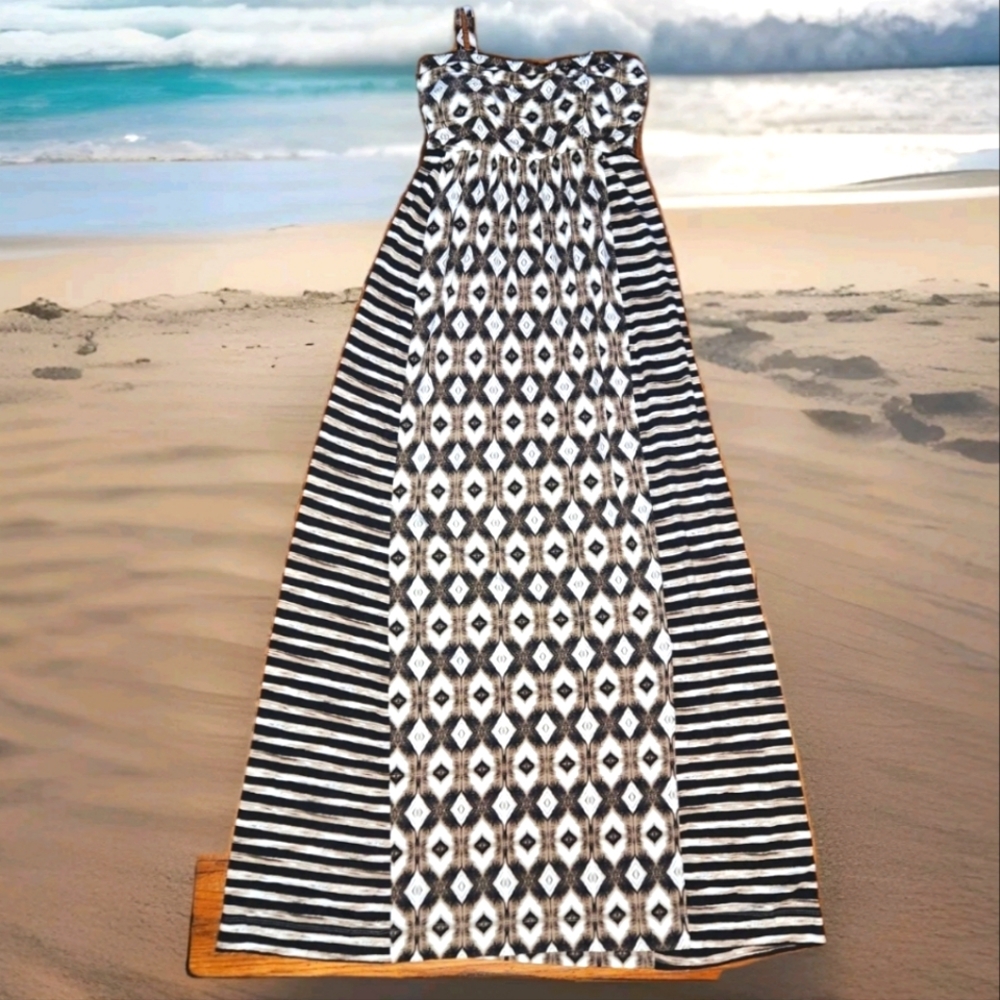 Soma Aztec Maxi Dress Convertable Straps Size Small Colors Black Brown Cream